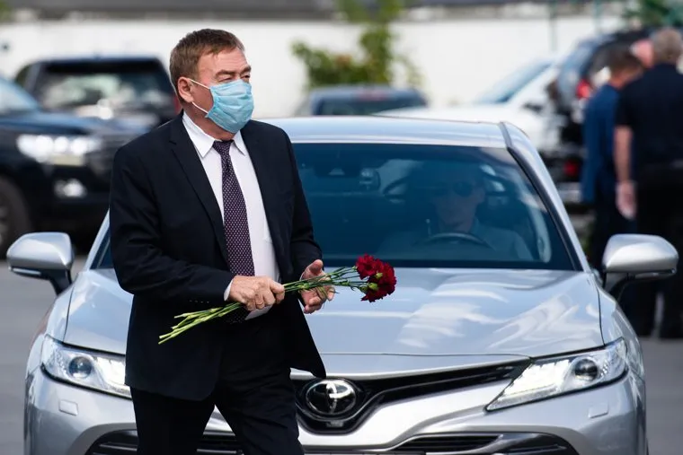 Церемония прощания с министром агропромышленного комплекса и продовольствия Свердловской области Дмитрием Дегтяревым. Екатеринбург