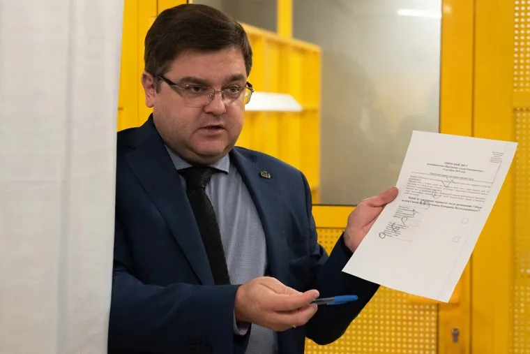 Брифинг, посвященный подготовке проведения опроса по месту строительства Собора Святой Екатерины. Екатеринбург