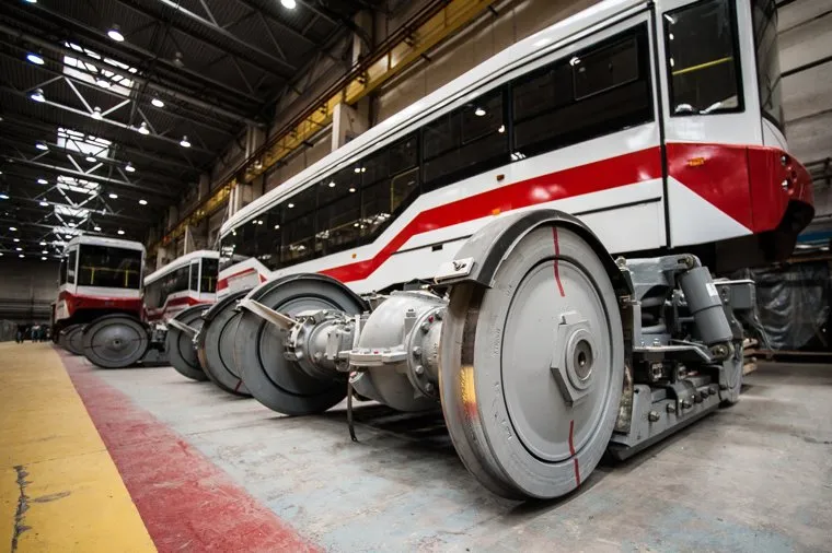 Новые трамвайные вагоны, представленные на Уральском заводе транспортного машиностроения. Екатеринбург