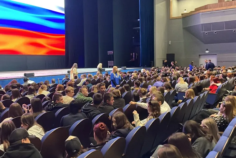 Мизулина. Челябинск