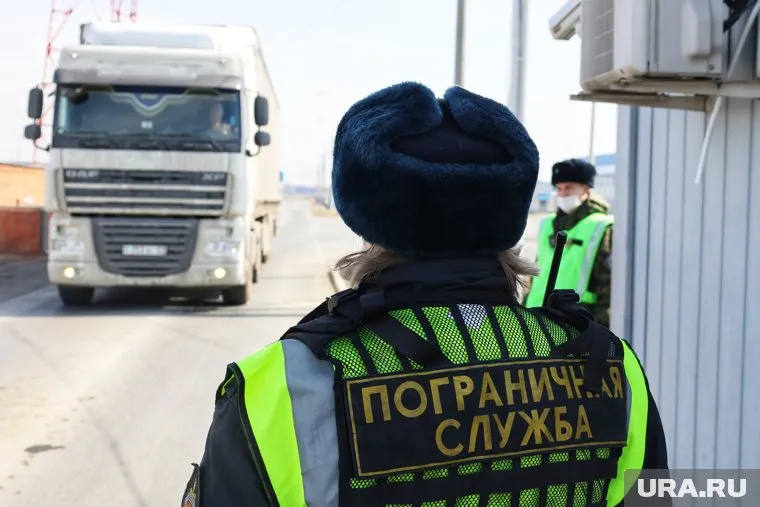 Курганский пограничный пункт вошел в число разрешенных для вывоза леса