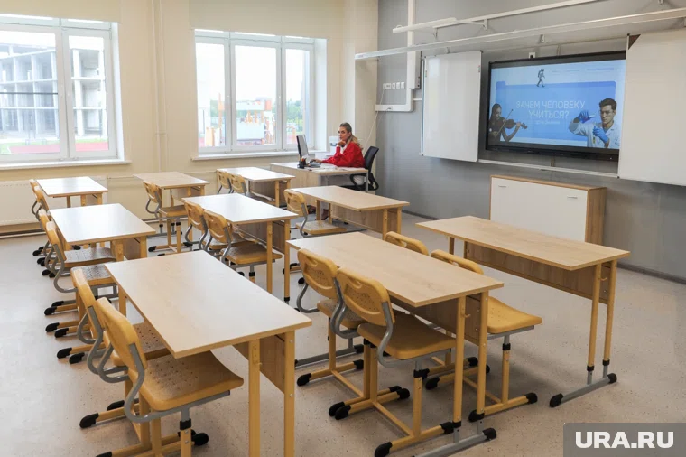 В Курганской области сократилась доля молодых педагогов из-за переездов