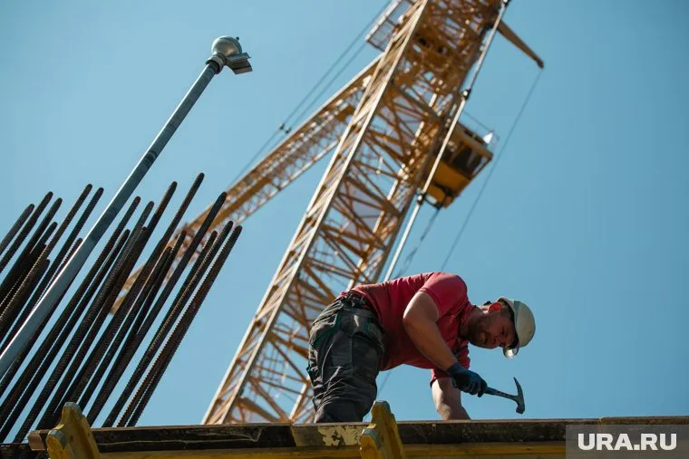 В перечне наиболее востребованных для экономики РФ профессий, те что в сфере строительства, сельском хозяйстве, IT-сфере
