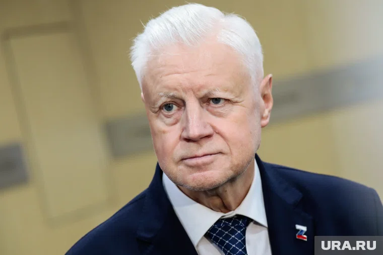 Трудовой вклад пенсионеров составил основу современной экономики страны, заявил Миронов