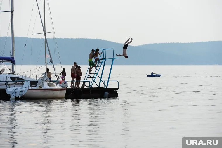 В Челябинске продают базу отдыха на берегу озера Сугояк (архивное фото)