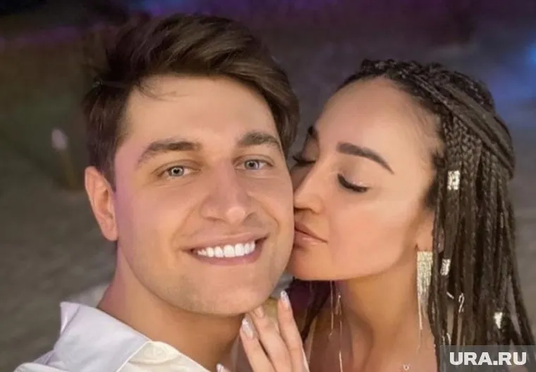 Дава признался, что ему до сих пор больно от расставания с Бузовой