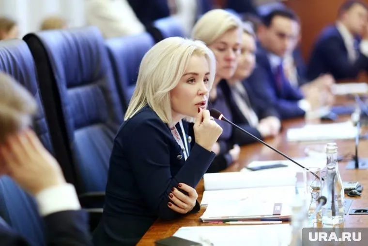 Поездка Светланы Радионовой в ХМАО и ЯНАО откладывается