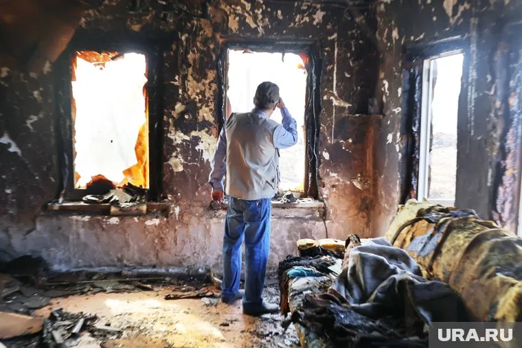 В квартире выгорело 10 квадратных метров (архивное фото)