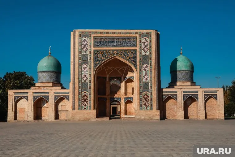 Россиянам разрешат въезд в Узбекистан по внутреннему паспорту