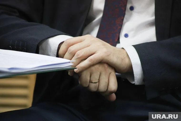 В Кургане не рассказывают о деле по спорным премиям