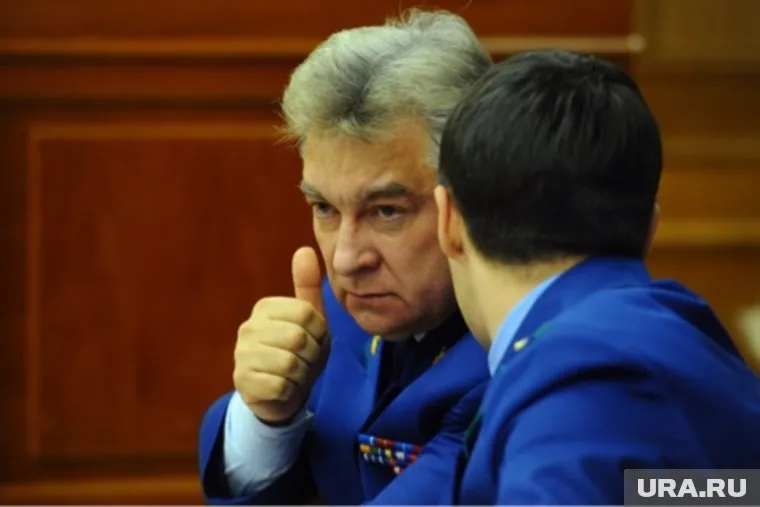 Юрий Пономарев уверен: нахождение Ройзмана вне скамьи подсудимых — это недоработка правоохранительных органов