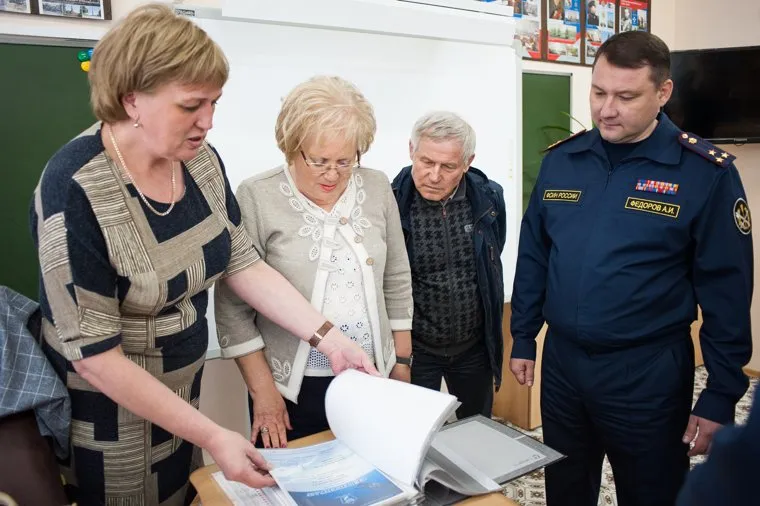 Визит начальника ГУФСИН России по Свердловской области в Кировоградскую воспитательную колонию. Свердловская область, Кировград