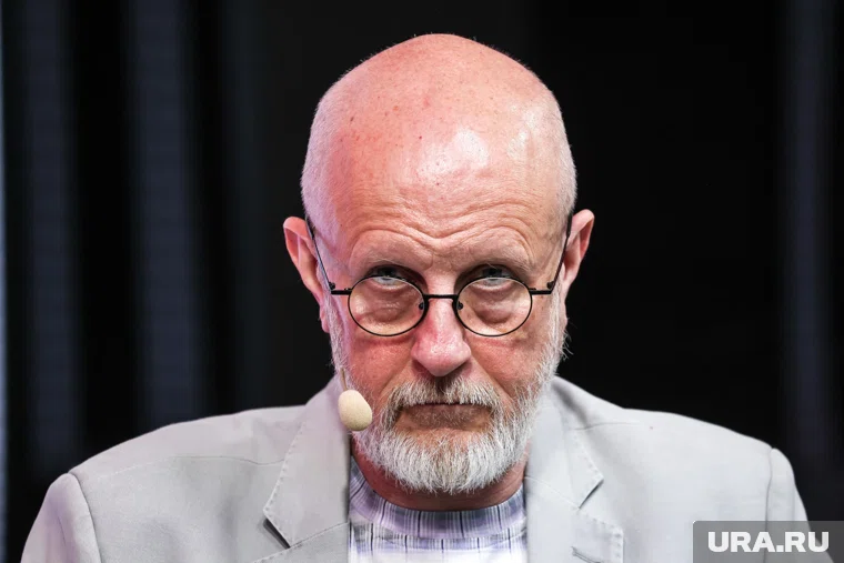 По мнению Пучкова, даже внутри собственной партии Трампа поддерживают далеко не все