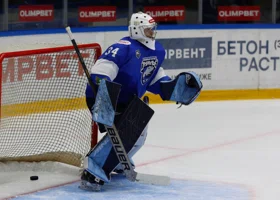 Курганские хоккеисты в упорной борьбе проиграли «Ижстали»