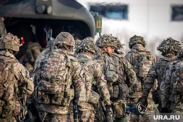 США не могут воевать с РФ даже один на один, заявила Ребекка Коффлер