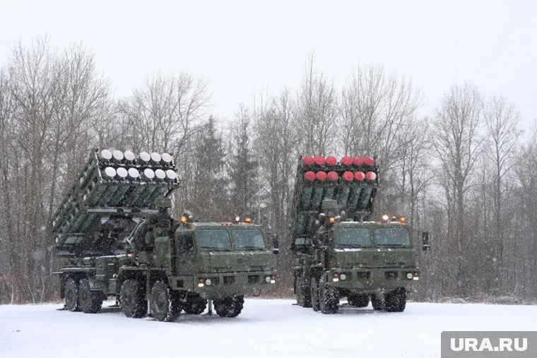 Ракетные системы РФ С-500 смогут противостоять LRHW из США