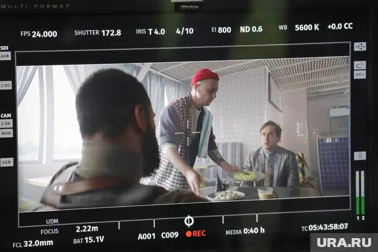 В прошлом году осенью в Екатеринбурге снимали фильм «Сломя голову» с Ромой «Зверем»