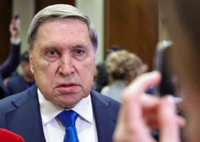 Ушаков: успехи ВС РФ обеспечили продуктивные переговоры Путина и Уиткоффа