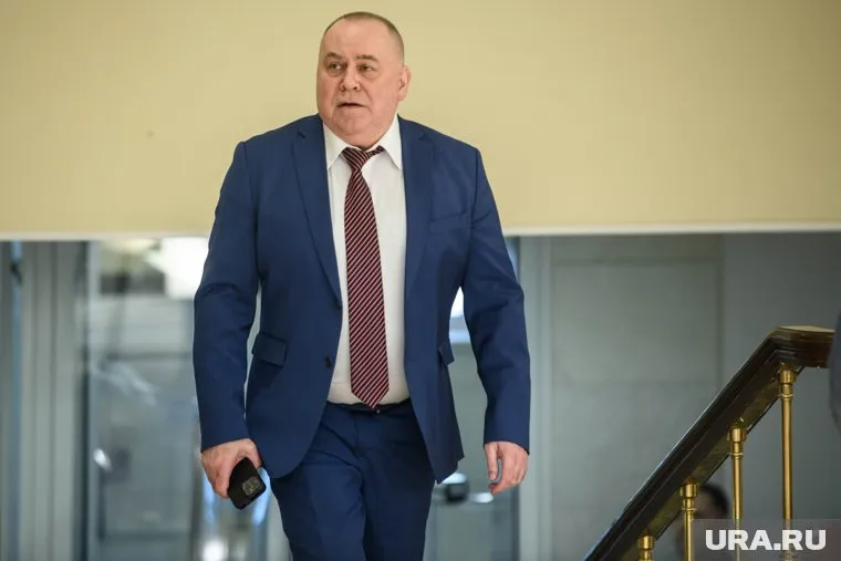 Андрей Карлов возглавляет областной минздрав с 2020 года