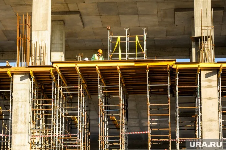 Челябинские застройщики встретились с мэром Шадринска для обсуждения строительства современных ЖК в городе