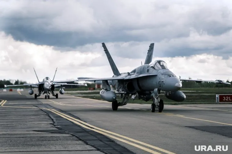Нидерланды передадут Украине 42 истребителя F-16, а Дания — 19