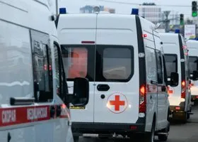 Появились кадры с бегущими от падающего тяжелого дрона ВСУ жителями Ижевска