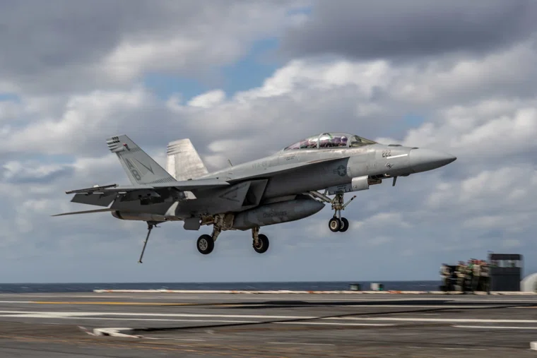 Американский самолет-разведчик второй раз за неделю патрулирует над Черным морем (архивное фото)