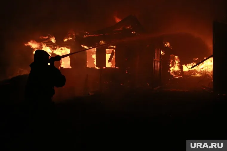 Пожарные ликвидировали открытое горение