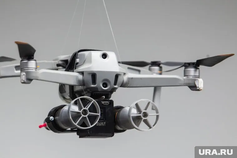 Беспилотник ВСУ ударил по многоэтажке в Белгороде, есть погибшие