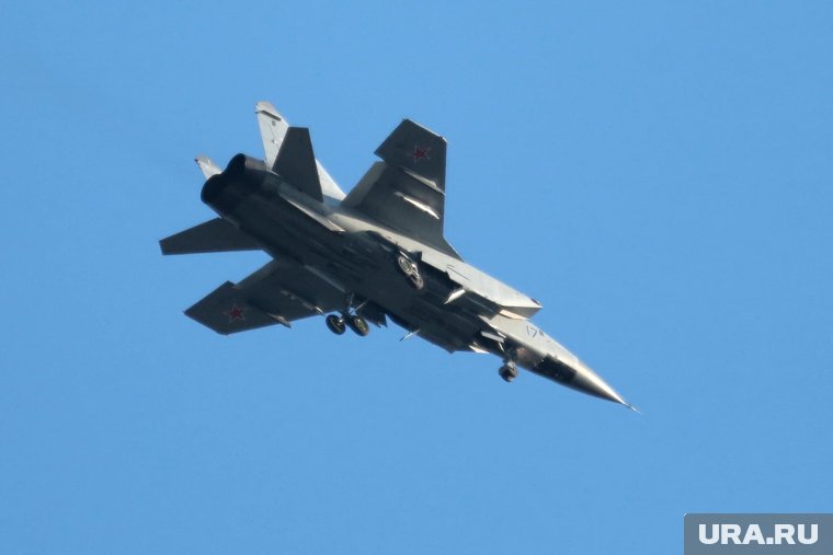 Британию сравнили с мокрым гусем, а Украина пыталась угнать истребитель МиГ-31: главное об СВО к 11 ноябр...