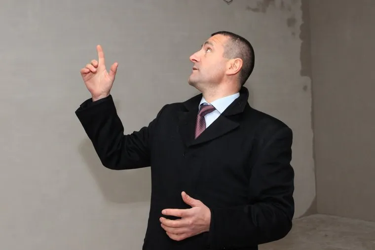 Богоявленский храм. Ильтяков Александр осматривает стройкуКурган, ильтяков александр