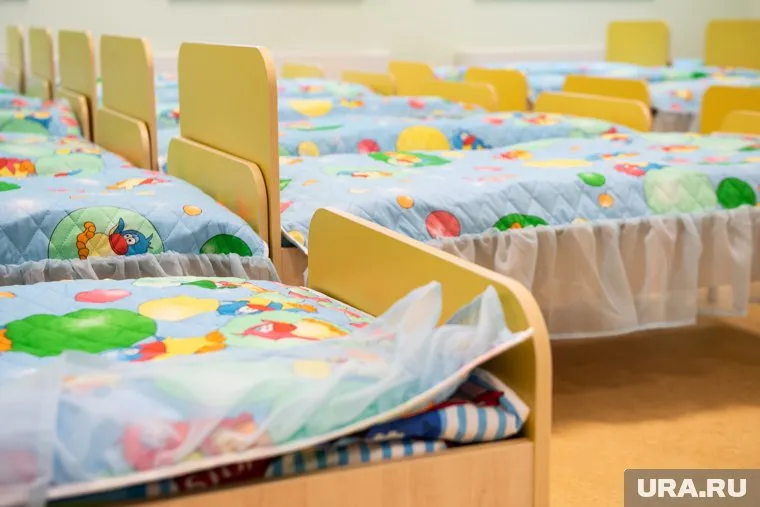 Дети-сироты из приемных семей смогут попасть в детский сад вне очереди