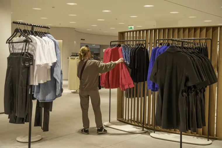 Открытие магазина одежды  MAAG   в ТЦ Планета. Пермь