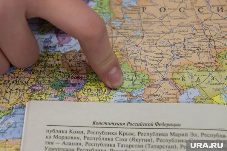 Казахстан признал Крым регионом России - пока в школьных учебниках