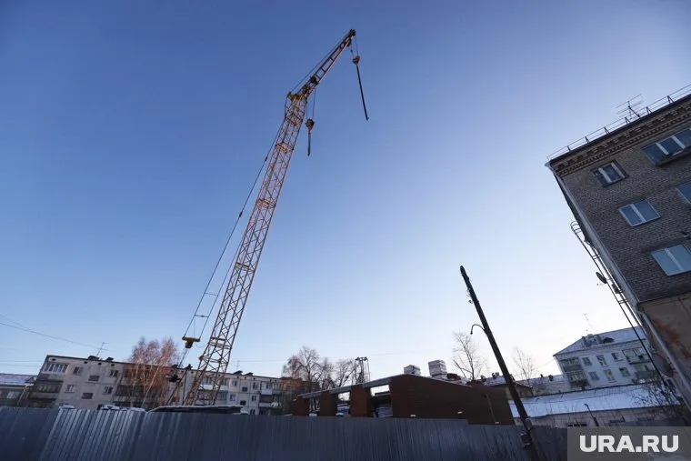 По словам жильцов, проблемы с водой начались во время строительных работ