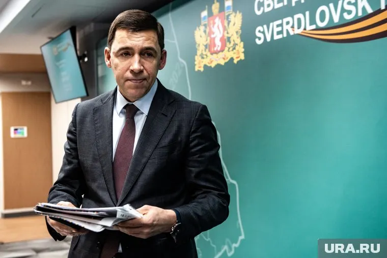 Евгений Куйвашев сказал, что в Екатеринбурге заняты тысячи мест для больных коронавирусом