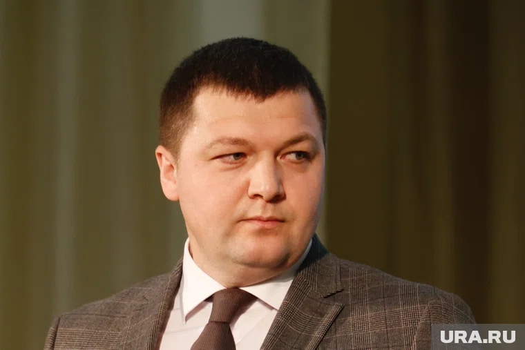 Науменко побывал на стройке в Заозерном районе