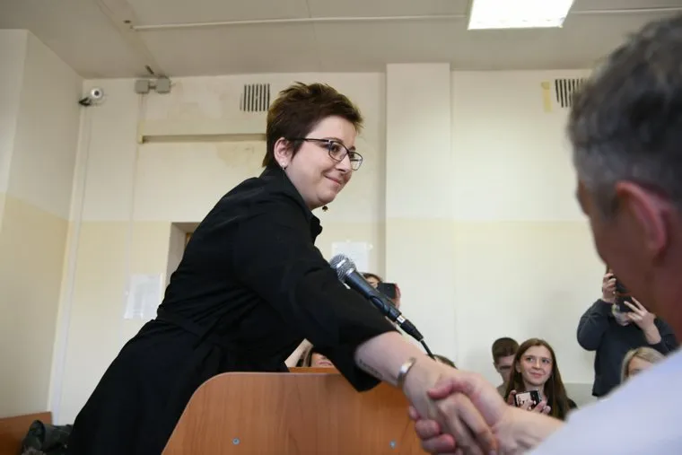 Заседание по Ройзману (временная галерея)