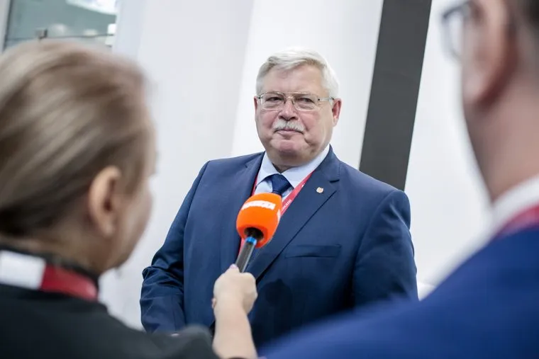 ПМЭФ-2021. Второй день, гостиная губернаторов. Санкт-Петербург