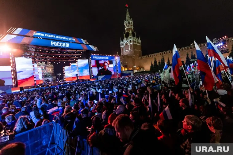 На митинг-концерт в Москве пришли 180 тысяч россиян