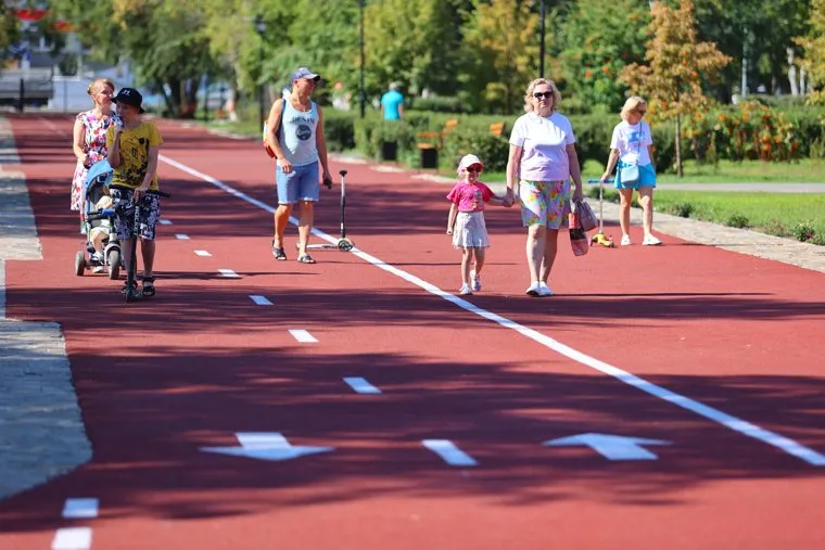 Резиновая крошка в горсаду. Курган