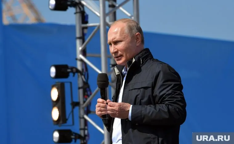 Владимир Путин торжественно открыл новую часть Крымского моста