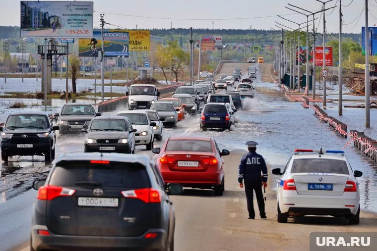 Курганцы свободно проезжают по шоссе Тюнина