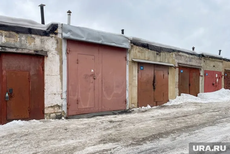 Помимо гаражей, под изъятие попали два дома на улице Магаданской