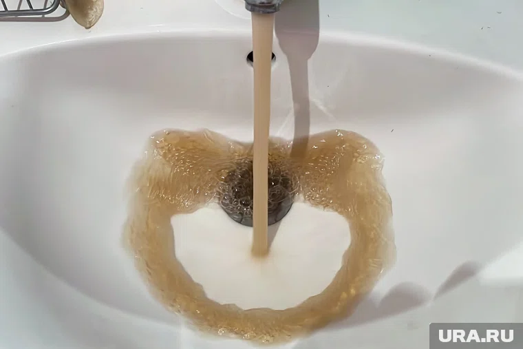 Все двери в популярное кафе были опечатаны