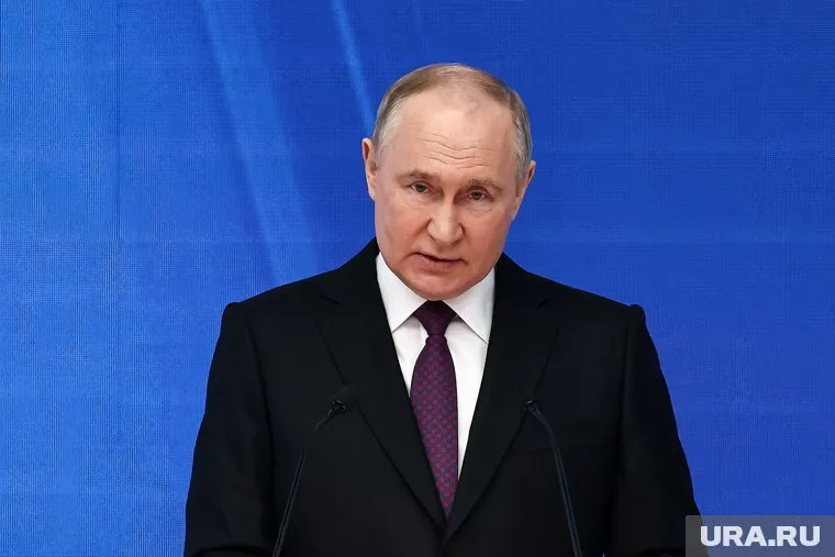 Владимир Путин 3 июля прибыл в Астану на саммит стран ШОС