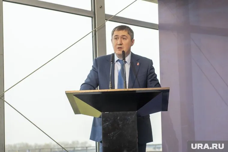 Дмитрий Махонин провел прямой эфир по мобилизации пермяков