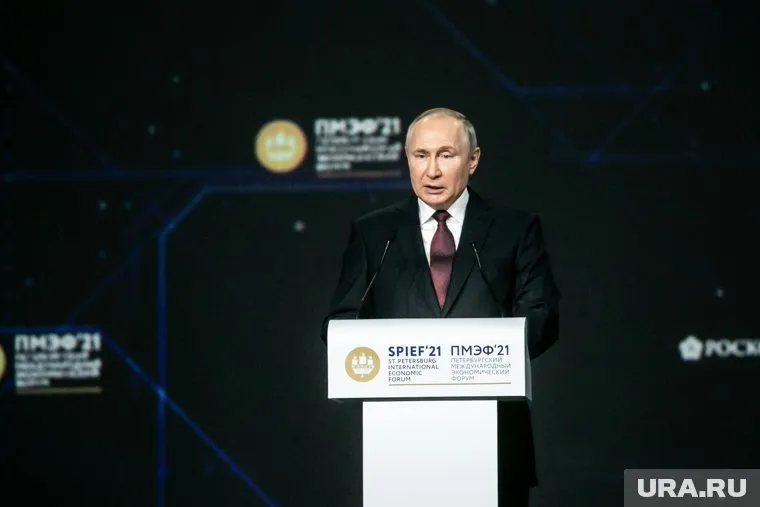 Участие Путина в испытаниях повысит популярность вакцины