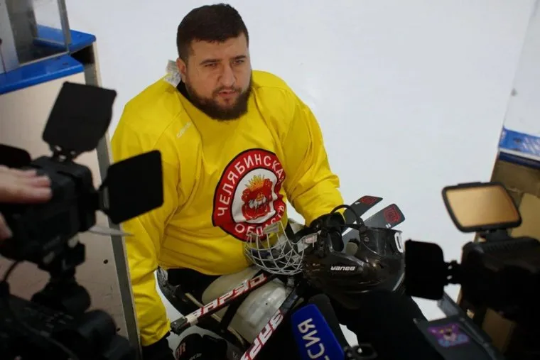 Владимир Забегаев основал в Челябинске команду по следж-хоккею