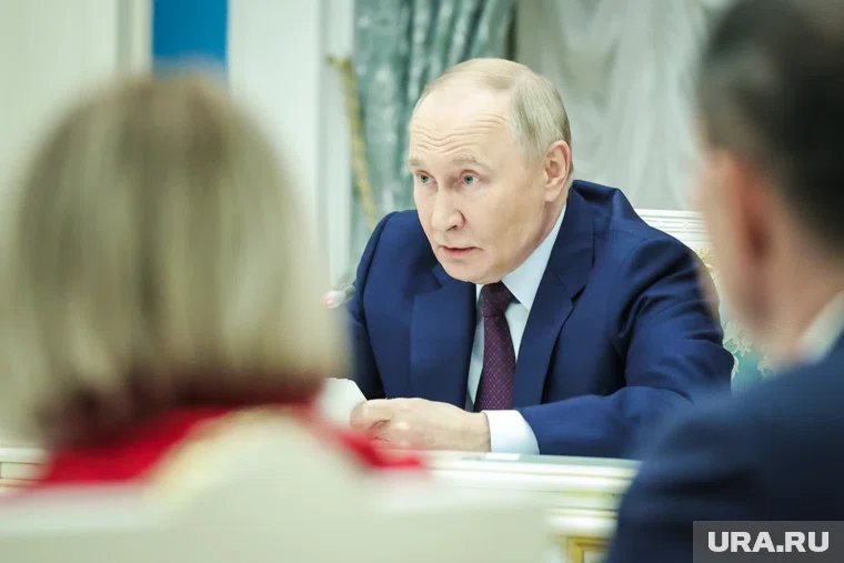 Путин в начале декабря намерен посетить Индию